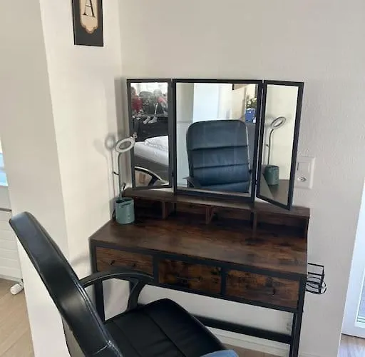 Jasminkas Host 2, Ruhig, Und Naturnah, Gratis Parkplatz Und Balkon Apartment St. Gallen