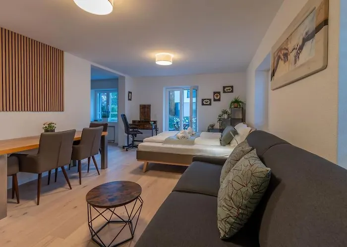 Apartment Jasminkas Host 2, Ruhig, Und Naturnah, Gratis Parkplatz Und Balkon St. Gallen