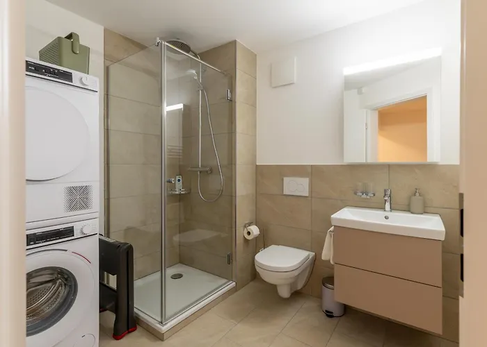 Apartment Jasminkas Host 2, Ruhig, Und Naturnah, Gratis Parkplatz Und Balkon *